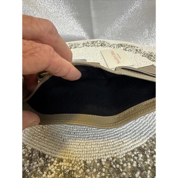 Derby Chloe Beige & Cream Smalleather Wallet - Picture 9 of 9